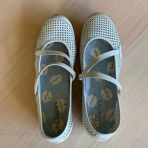 SKECHERS USA ACTIVE WOMEN’S SIZE 11